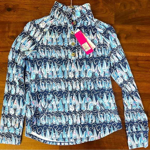 NWT Lilly Pulitzer XS sails and stripes captain pullover - Picture 1 of 2